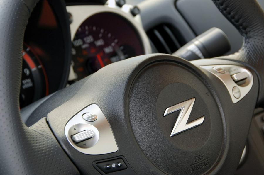  Nissan 370Z 2009 года  (фото 98 из 192)